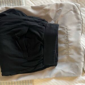 Cozy Earth Viscose Bamboo Black Joggers